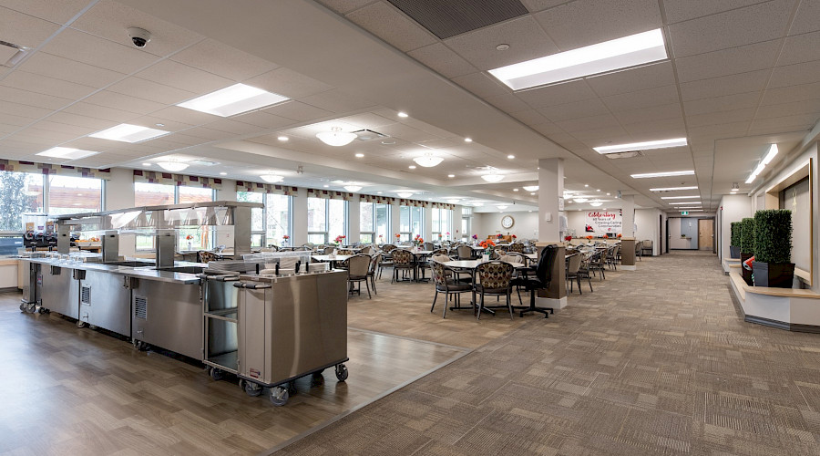 A photo of a large dining hall.