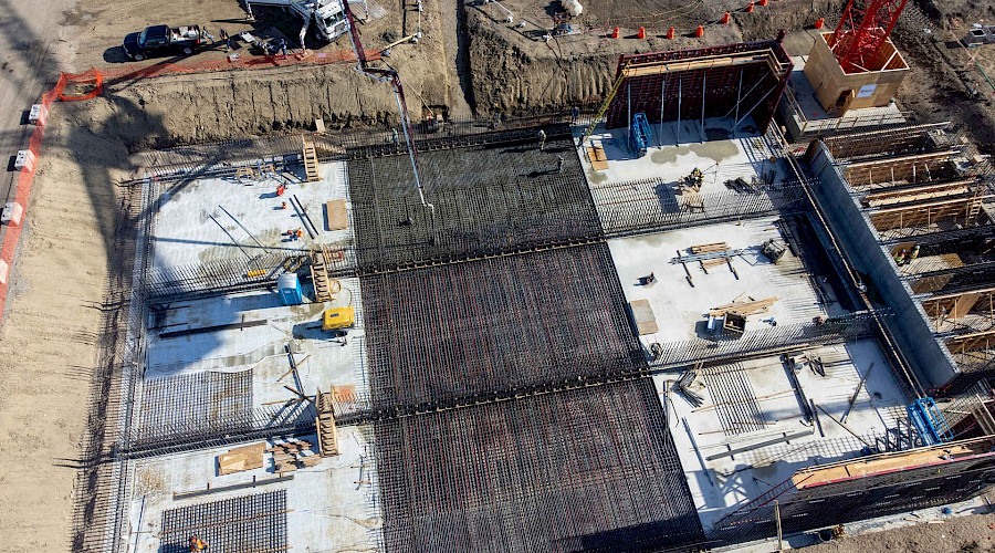 An aerial photo of the pumphouse at the Lloydminster Wastewater Treatment Facility under construction.