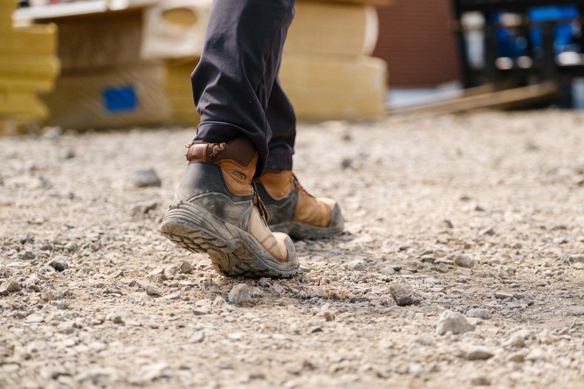 Image of Chandos Construction employee in Ottawa walking to work