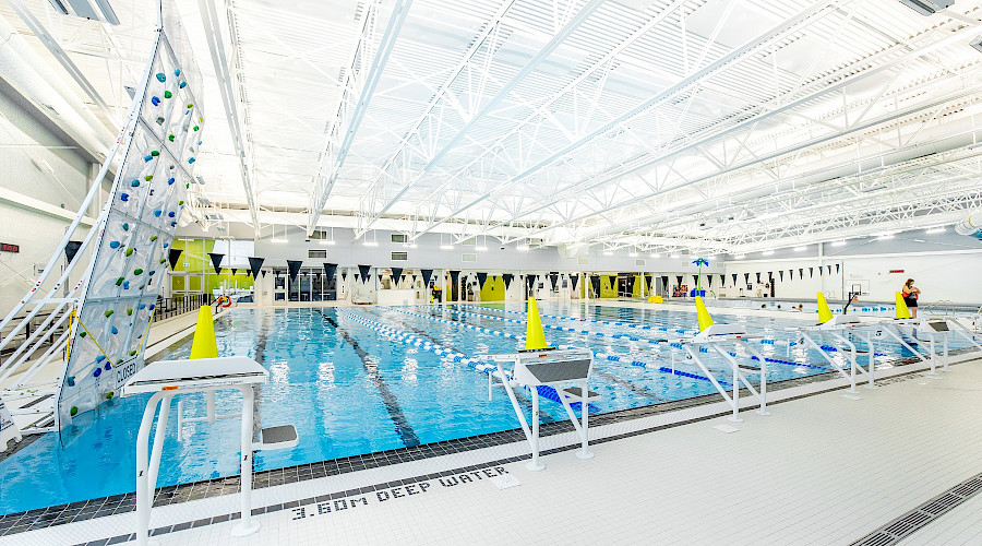 Image of the new pool at Ricochet Oil Corp Aquatic Centre built by Chandos Construciton