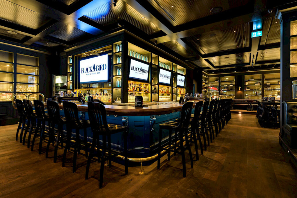 Blackbird Neighborhood Pub