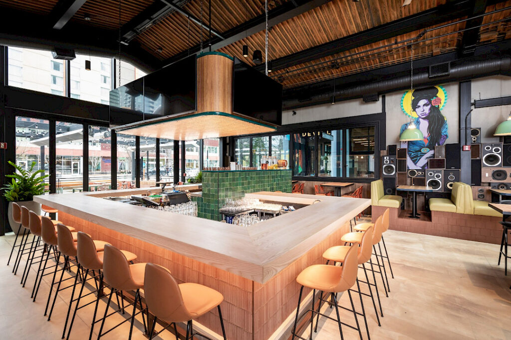 Central Taps and 33 Acres